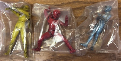 Super Sentai 26th Annivesary 3 Hurricaneger 3'' HG Series 2002 Bandai