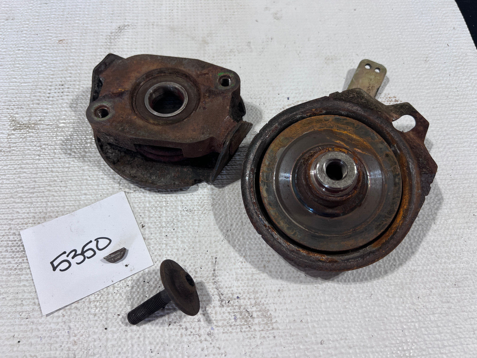 John Deere Ingranaggi Pignone E Anelli Elastici Per 14SB 14SE 14SX JX75 JX85 STVW – Ricambi Usati