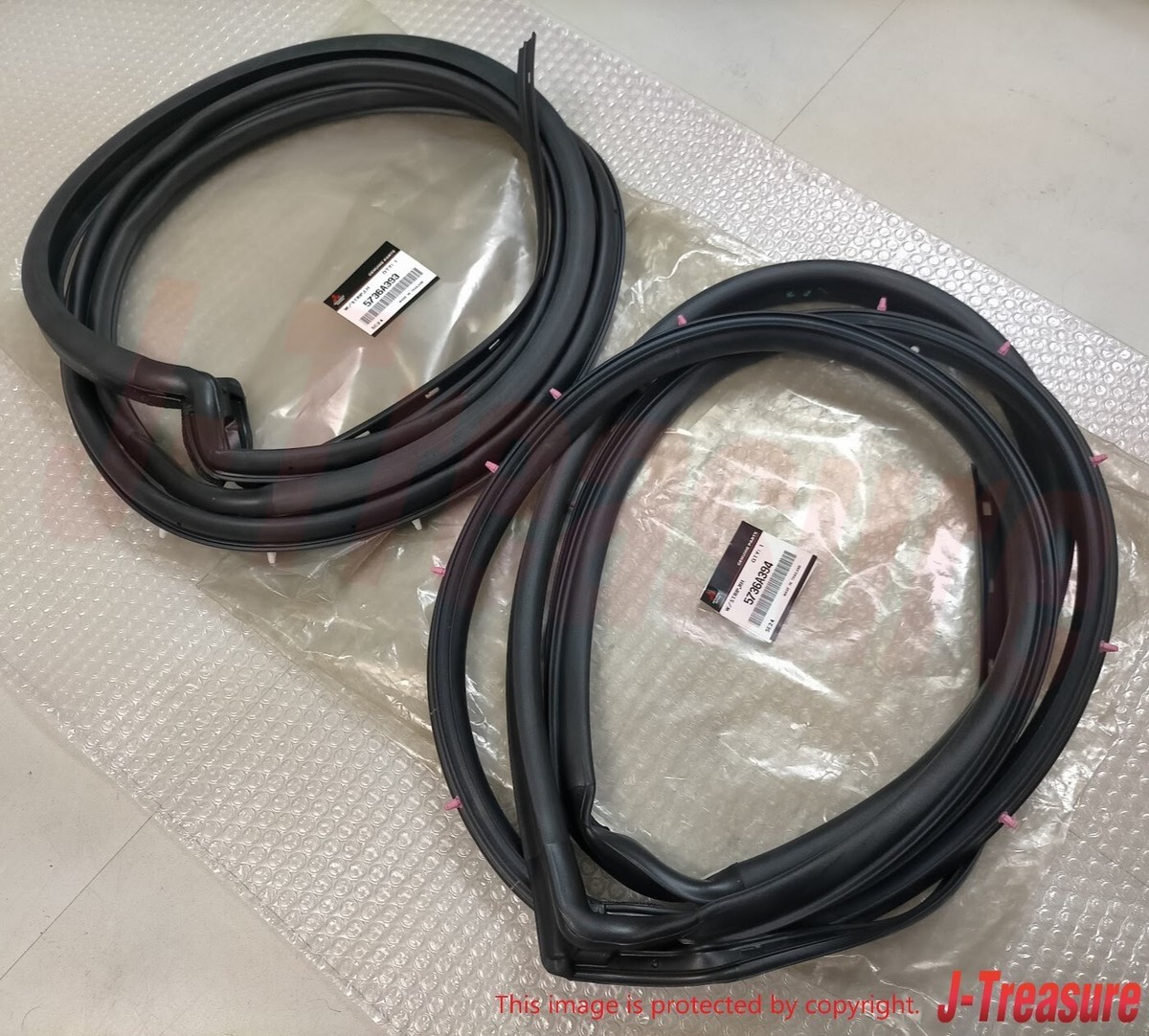 MITSUBISHI Genuine Rear Door Weatherstrip RH & LH Set LANCER EVO 7