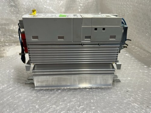 Inversor Lenze 8200 vector E82EV551_2C número de identificación 13435850 - Imagen 5 de 8