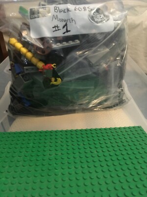 Lego 6085 Black Monarch's Castle SET 1, 98% Complete, w/ green