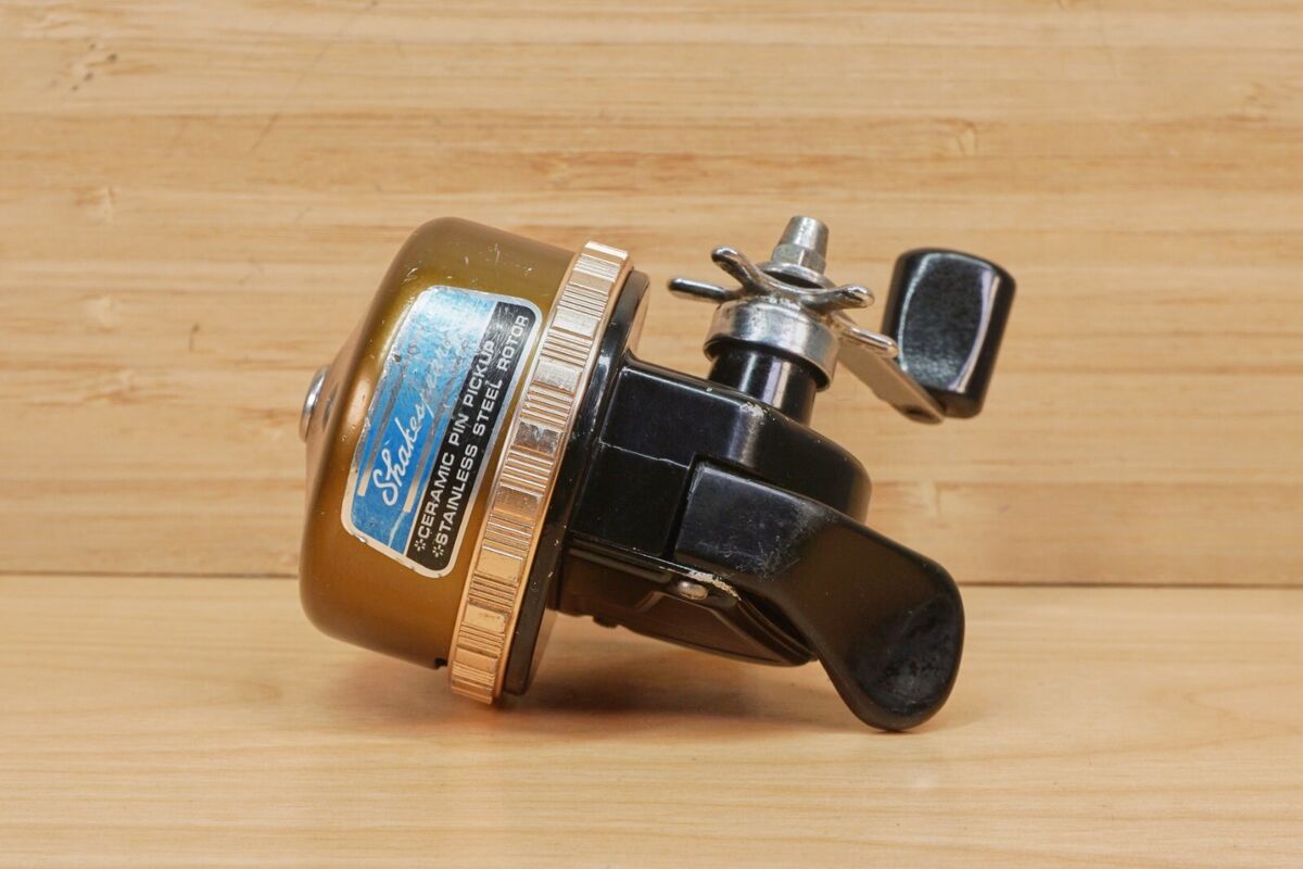 Vintage Shakespeare 2062 Fishing Reel, Spincast Reel, Made Vintage Shakespeare 2062 Fishing Reel, Spincast Reel, Made