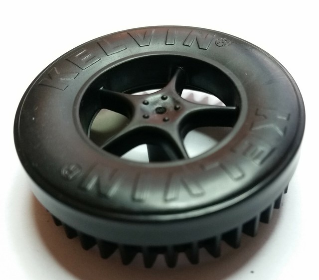 8 Sets of Plastic Wheels Dia. 21mm Shaft 3mm + Axle For DIY Model Toys