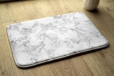Non-Slip Bathroom Soft Rug Absorbent Bath Mat - 90x60 cm - White marble
