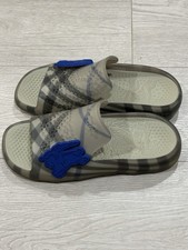 Burberry Stingray Rubber Lichen Check Sandals Slides Size 8 41 NIB 550