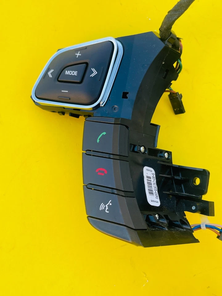 2010-2019 JAGUAR XJ INTERRUPTOR DE CONTROLE DE CRUZEIRO VOLANTE FABRICANTE DE EQUIPAMENTO ORIGINAL FW93-13D767-BD-5 - Imagem 2 de 4