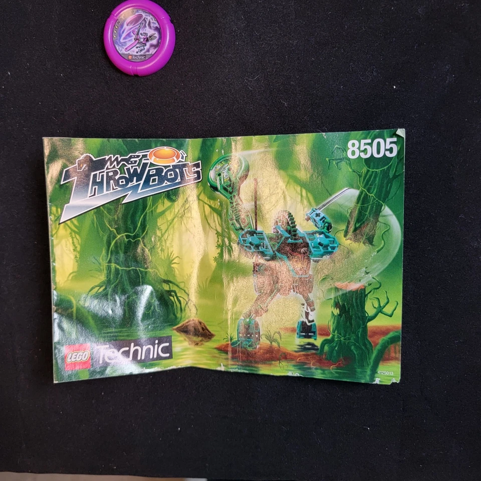 LEGO 8505 Throwbots/Slizers Amazon/Jungle complete case +  manual - Image 2 of 4