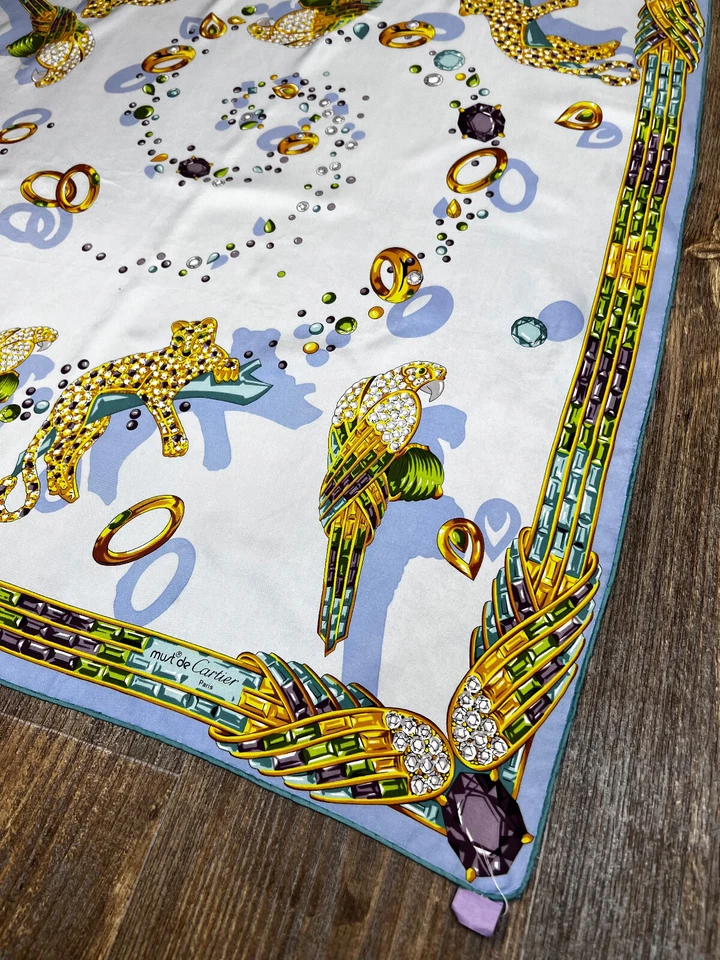 Authentic Cartier Golds Parrot Tiger Silk Scarf 88x84 cms - Image 4 of 4