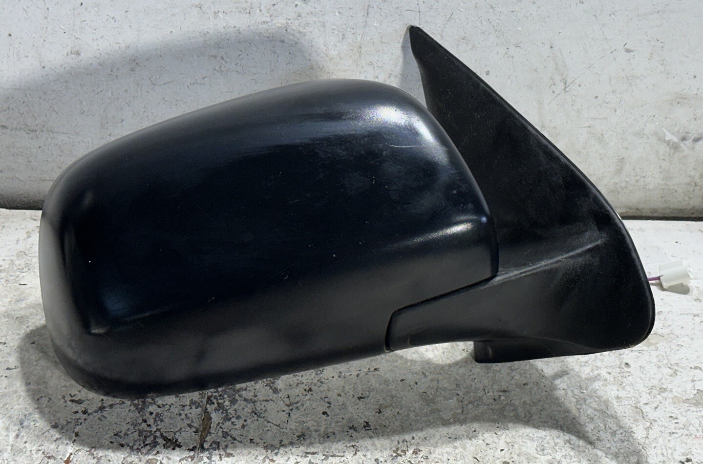 2005 2011 TOYOTA SIDE MIRROR RIGHT PASSENGER SIDE MIRROR RH