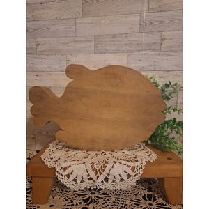Vntg Wood Fish Shaped Cutting Board, Cabin, Bar Decor, Charcuterie, Lake House