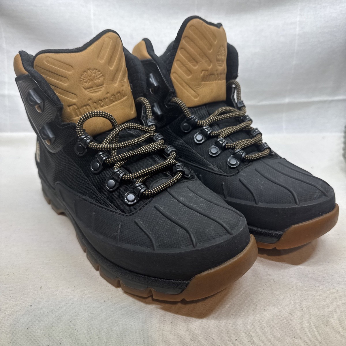 Timberland Wheat and Black Men\'s Lace-Up Hiking Boots Timberland Classic 6 in lace waterproof wheat $2,870 main image 2