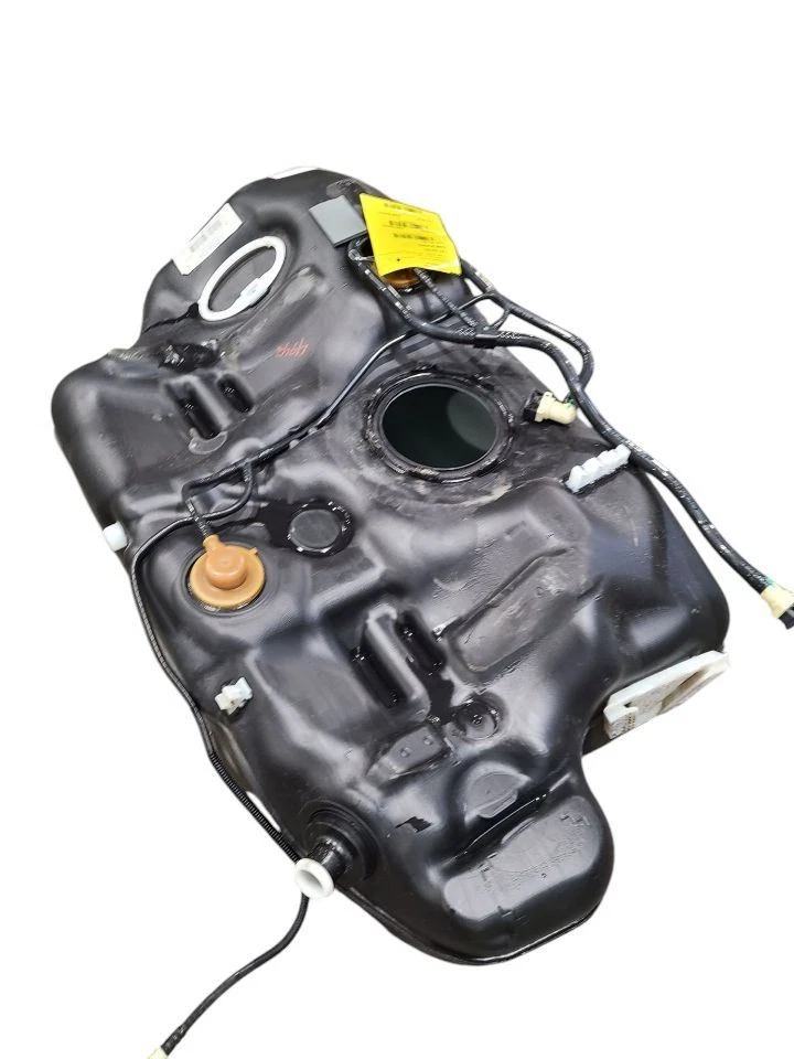 Tanque de combustible compatible con 12-17 VERANO 618150 Foto 2 de 4