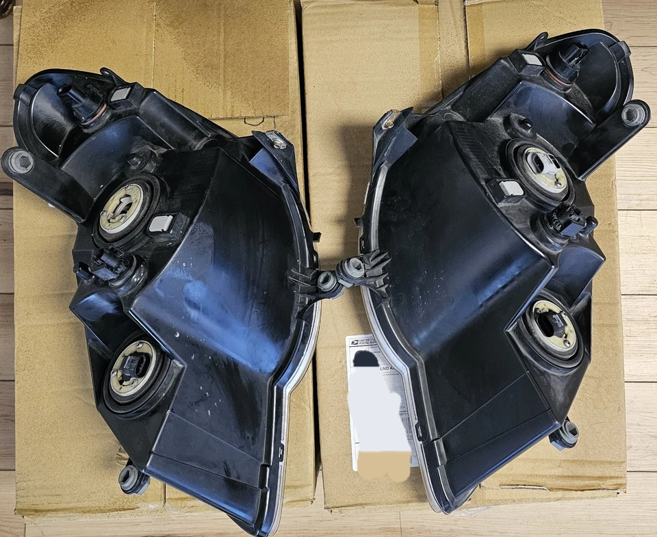 Conjunto de faros con bombilla izquierda y derecha para Chrysler Sebring 2007-2010 OEM Foto 2 de 4