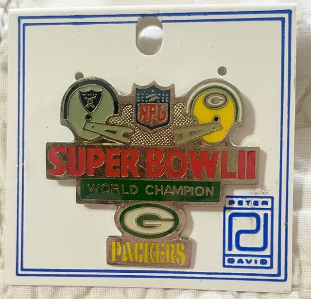 GREEN BAY PACKERS GOAL POST PIECE + A TREASURE TROVE PACKER VINTAGE ...