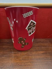 bed bath and beyond Sweet Treats Decorative Trash Can Bin Holidays Christmas EUC