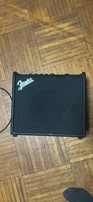 Fender Mustang LT25 Modeling Guitar Amplifier 25W 1X8'' Combo Amp Black TESTED 