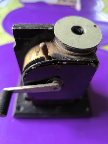 Spitzmaschine.. Clou von Idea..ca. 1930/40..Vintage