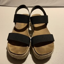 Steve Madden Platform Black sandals Size 8 D8 