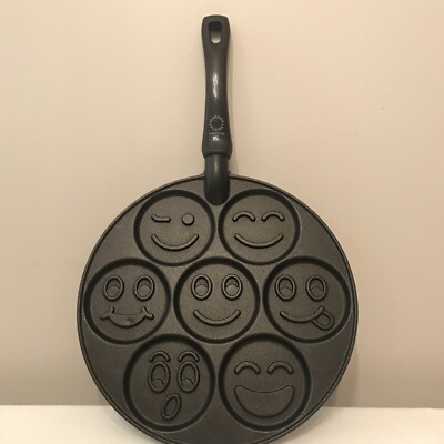 Nordic Ware Emoji Pancake Pan Smiley Face pancake Martha Stewart Collection 