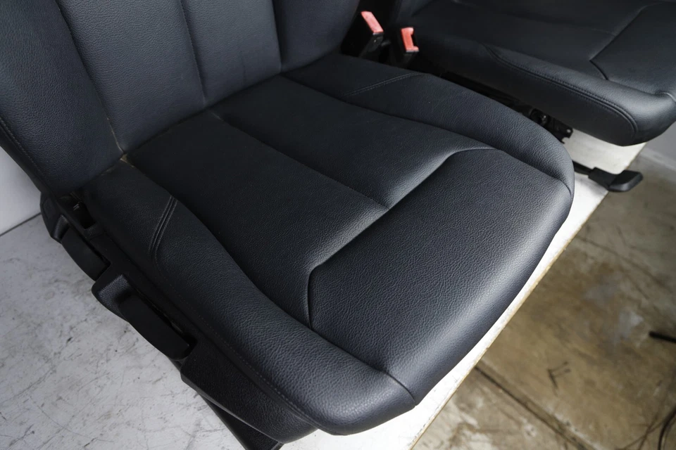 12-18 BMW 320i 328i 335i F30 FRONT MANUAL SEATS PAIR SET BLACK DAKOTA — 第 3/4 张图片