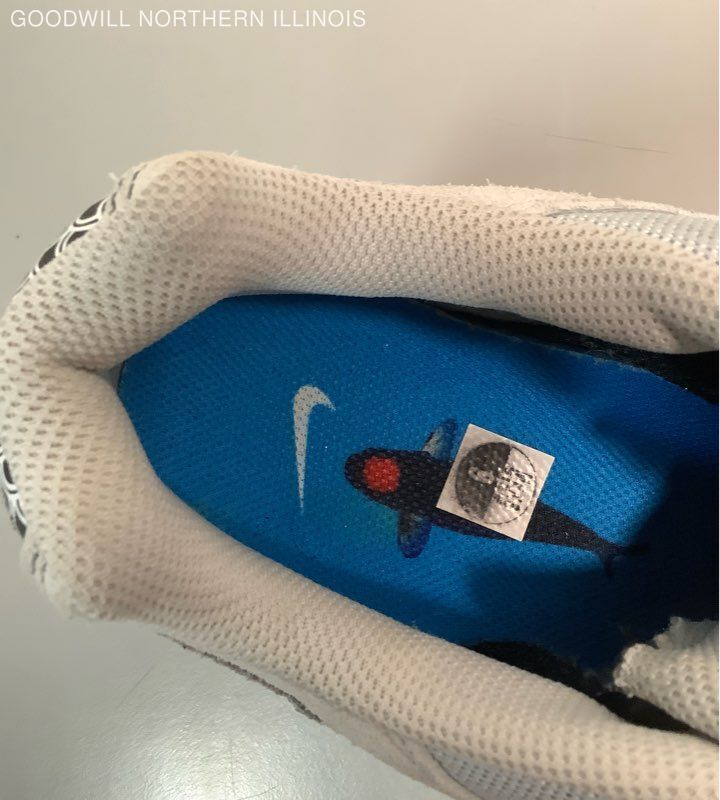 Men's Nike Air Max 95 'Koi' Shoes Size 9