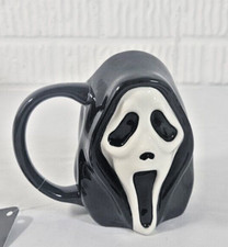 Scream Ghost Face 3D Sculpted 17 OZ Ceramic Mug Horror Bioworld