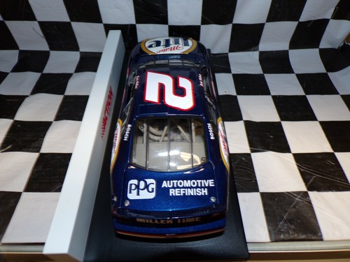 Rusty Wallace #2 Miller Lite 2001 Taurus 1:24 scale car Action NASCAR 101086 - Picture 5 of 7