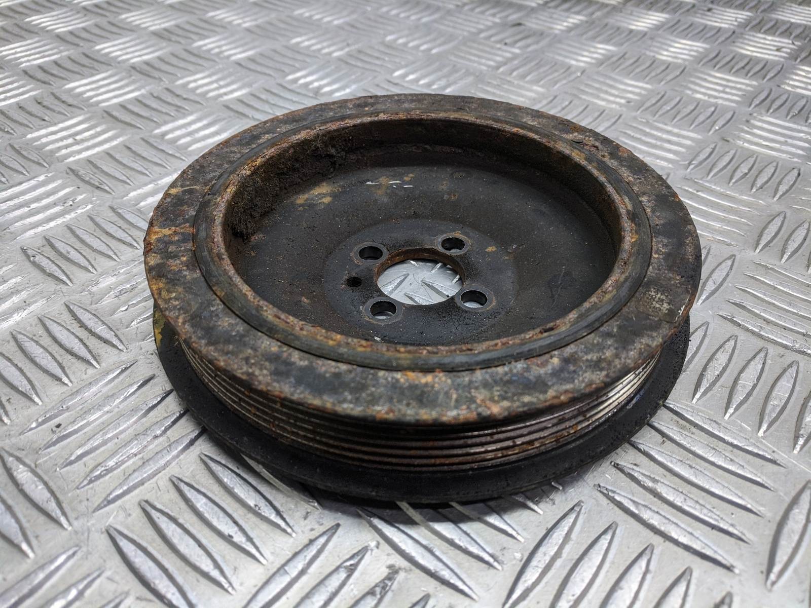 Vauxhall Insignia A Mk1 Sri 160 Cdti 2010 Crankshaft Pulley 722554909