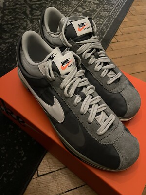 sacai × Nike Zoom Cortez Iron Grey Nike x Sacai Zoom Cortez SP Men's Size 8.5 Iron Grey White