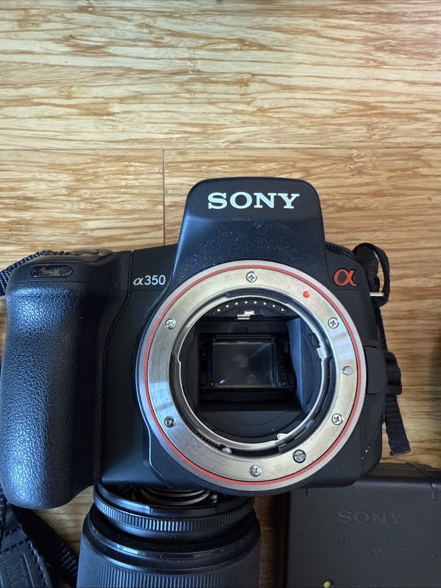 Sony Alpha a350 14.2MP Digital SLR Camera - Black (Kit w/ DT 18