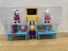 Peppa Pig Deluxe School House Replacement All Figures  Accessories New - No Box