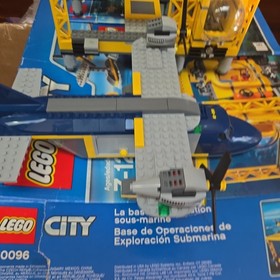LEGO CITY: Deep Sea Operation Base (60096)