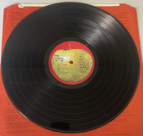 THE BEATLES : Red 2 x Double Album : apple 🍏 1962 -66 original compilation - Picture 4 of 11