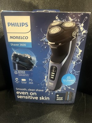 Philips Norelco Shaver 3600 Rechargeable Wet and Dry Electric S3243/91- NIB