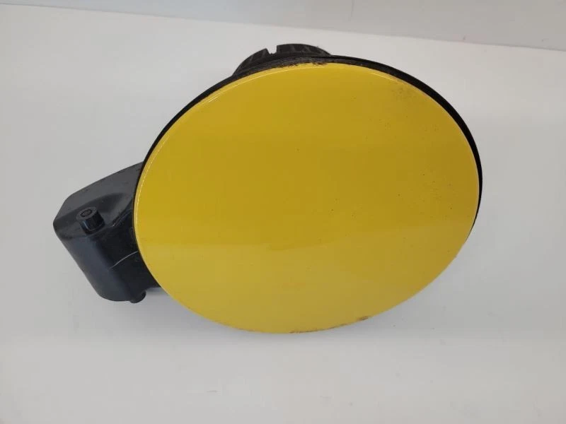 10-15 CHEVROLET CAMARO TANQUE DE COMBUSTIBLE LLENADO BOLSILLO PUERTA TAPA SOLAPA CUBIERTA AMARILLO 2010 Foto 2 de 4