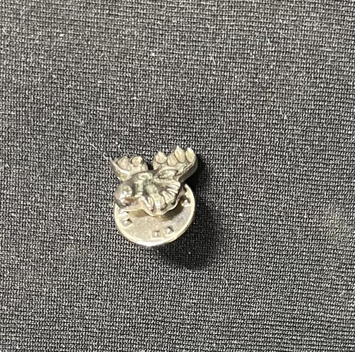 Spilla cappello testa di alce Ballou Reg'd vintage tono argento da collezione Moose Lodge - Foto 2 di 5