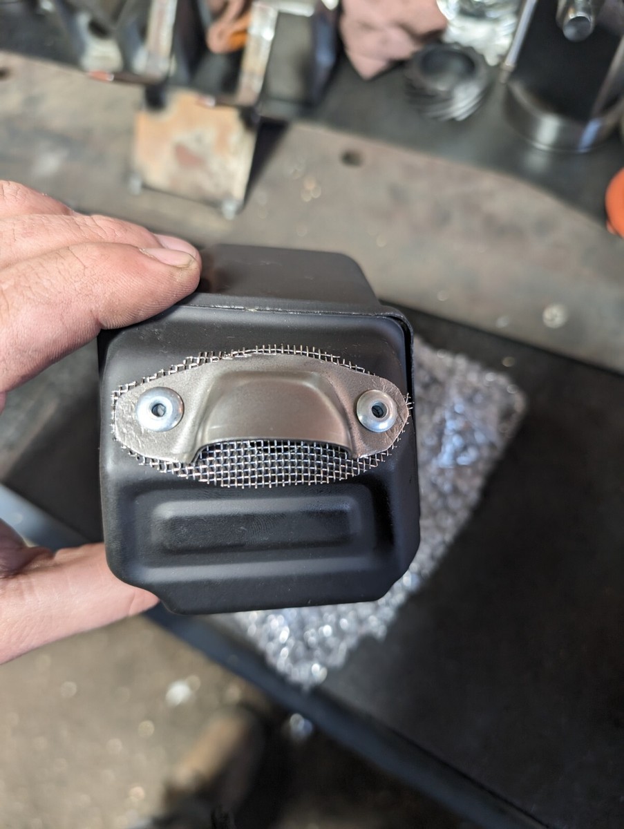 STIHL 024 - 026 - MS 240 - MS 260 Chainsaw Intake Manifold:Collecto - Foto 9