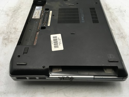 DELL LATITUDE E6420 -BOOTS TO BIOS/BAD LCD- INTEL I5 2ND GEN - 4GB RAM -READ- BB - Picture 7 of 9
