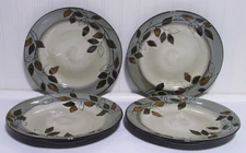Pfaltzgraff  Rustic Leaves  11"  Dinner Plates   Set of 4