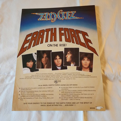 ANGEL White Hot 1977 CASABLANCA LP VG+ with Merch Insert - Picture 3 of 8