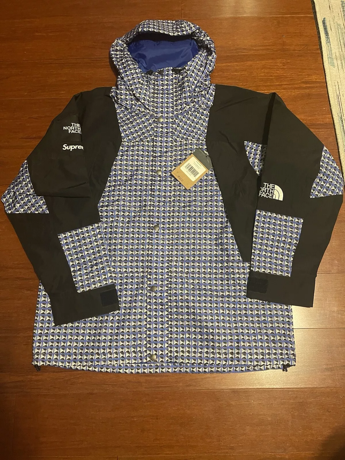 Veste légère montagne cloutée Supreme x The North Face Royal taille L neuve TNF authentique