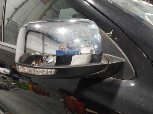Passenger Side View Mirror Chrome Blind Spot Alert Fits 11-22 DURANGO 3039706
