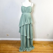 Lulus Sage Green Pleated Tiered Maxi Dress Spaghetti Strap Sweetheart Small NWT