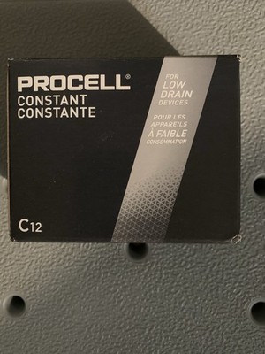 12 Duracell Procell C12 Constant Alkaline Batteries exp 2033/2035