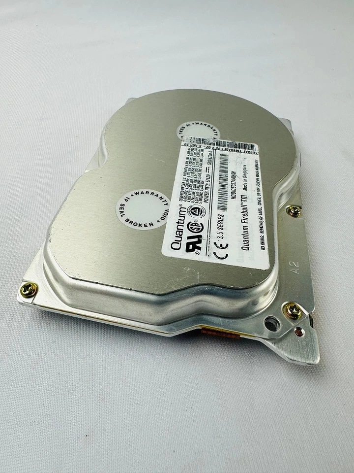 Quantum TM10A2F1 Hard Disk Drive - Image 4 of 4