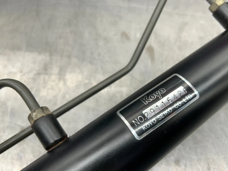 Conjunto de cremallera y piñón de dirección asistida Toyota MR2 Spyder 2000-2005 Foto 4 de 4