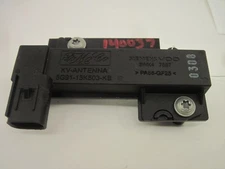 POWER ANTENNA Jaguar XF 2009 09 6G91-15K603-KB 691775