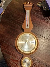 20.5" CHICAGO AIRGUIDE MAHOGANY WOOD PLAQUE WEATHER STATION