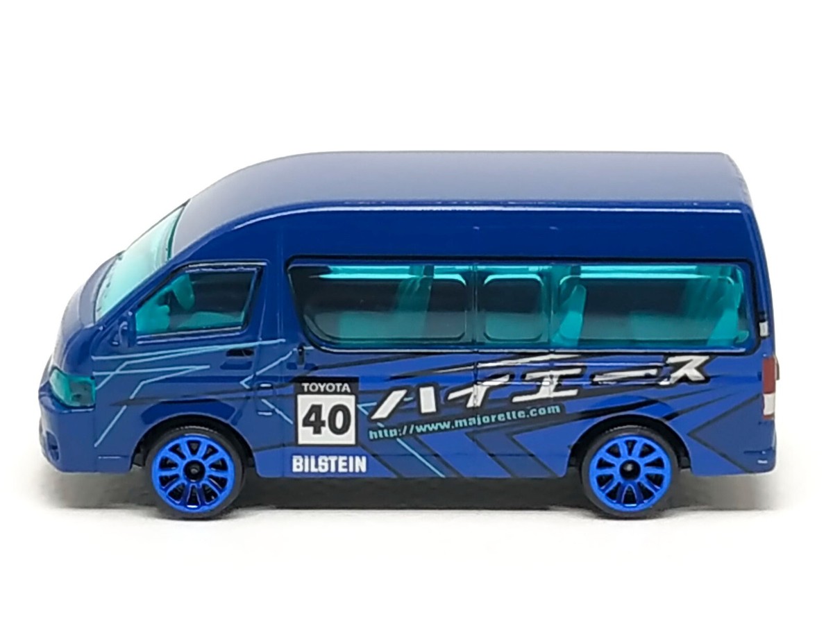 64/1Majorette ハイエース Majorette Toyota Hiace Blistein no.40 Dark Blue 1:69 3