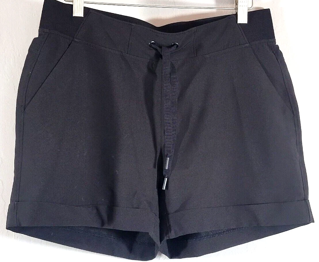 Danskin shorts deals with pockets